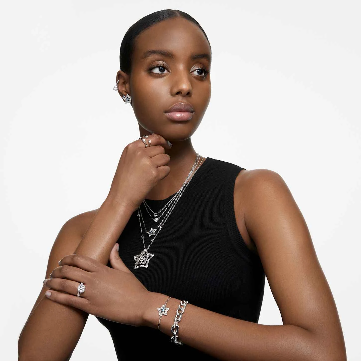 Swarovski Constella Cocktail Ring Square Cut, Pavé, White, Rhodium Plated 7 Swarovski Constella Cocktail Ring Square Cut, Pavé, White, Rhodium Plated - Image 5