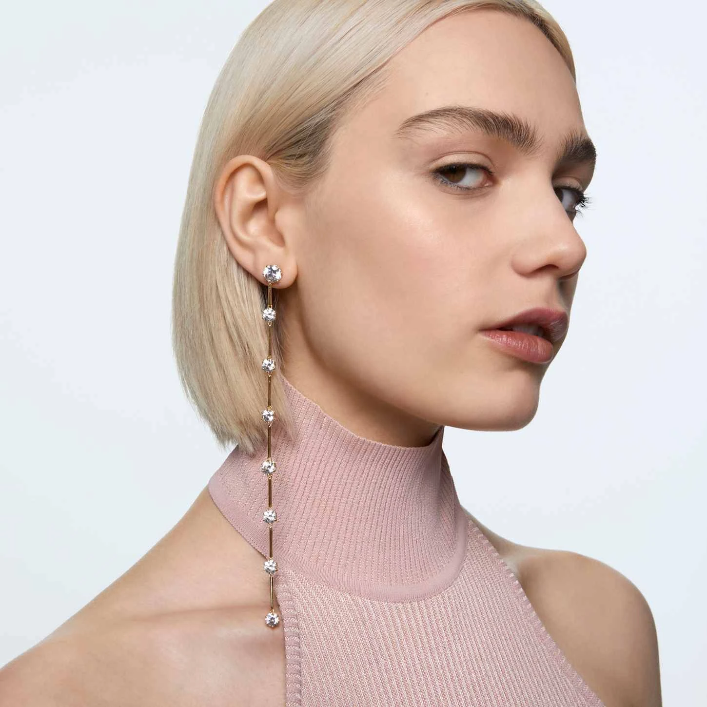 Swarovski Constella Drop Earrings Asymmetrical Design, Round Cut, White, Shiny gold-tone Plated 6 Swarovski Constella Drop Earrings Asymmetrical Design, Round Cut, White, Shiny gold-tone Plated - Image 4