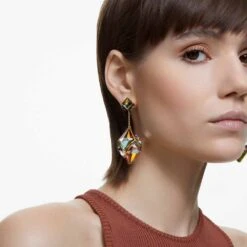 Swarovski Curiosa Drop Earrings Mixed Cuts, Green, Gold-tone Plated 11 Swarovski Curiosa Drop Earrings Mixed Cuts, Green, Gold-tone Plated -Jewelry Store curiosa drop earrings mixed cuts green gold tone plated swarovski 5627156 4