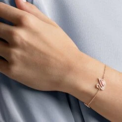 Swarovski Dazzling Swan Bracelet Magnetic Closure, Swan, Pink, Rose Gold-tone Plated 11 Swarovski Dazzling Swan Bracelet Magnetic Closure, Swan, Pink, Rose Gold-tone Plated -Jewelry Store dazzling swan bracelet magnetic closure swan pink rose gold tone plated swarovski 5472271 4