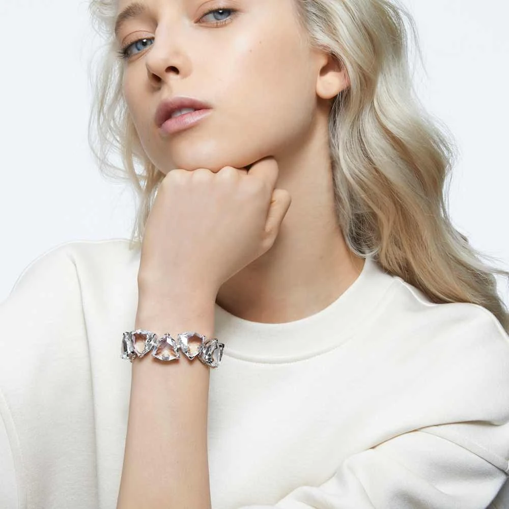 Swarovski Millenia Bracelet Oversized Crystals, Trilliant Cut, White, Rhodium Plated 7 Swarovski Millenia Bracelet Oversized Crystals, Trilliant Cut, White, Rhodium Plated - Image 5