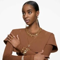 Swarovski Millenia Drop Earrings Square Cut, Brown, Gold-tone Plated 10 Swarovski Millenia Drop Earrings Square Cut, Brown, Gold-tone Plated -Jewelry Store millenia drop earrings square cut brown gold tone plated swarovski 5619494 3