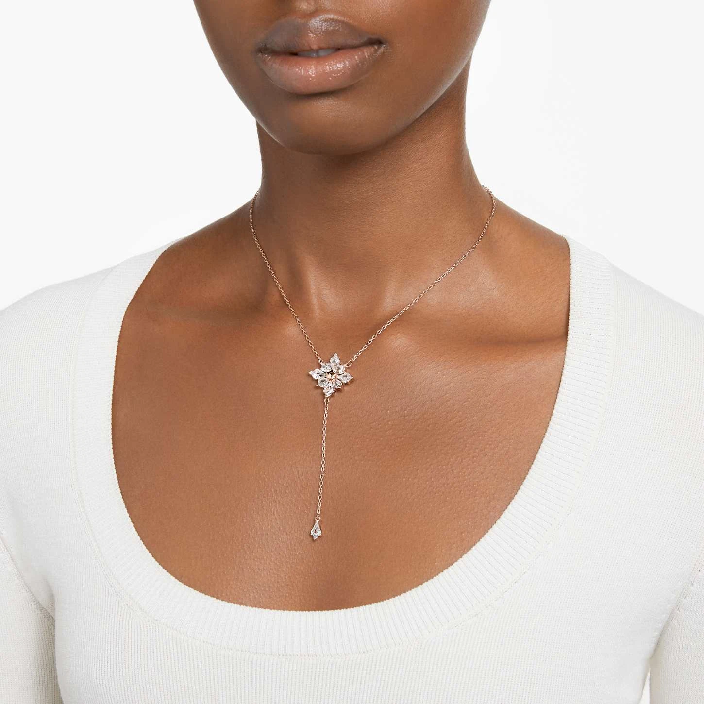 Swarovski Stella Y Necklace Kite Cut, Star, White, Rose Gold-tone Plated 3 Swarovski Stella Y Necklace Kite Cut, Star, White, Rose Gold-tone Plated